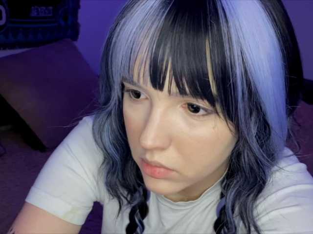HeyNanno live cam on BongaCams