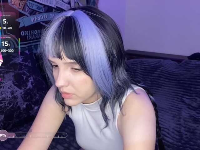 HeyNanno live cam on BongaCams