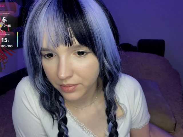 HeyNanno live cam on BongaCams