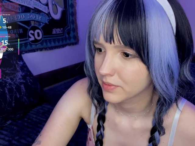HeyNanno live cam on BongaCams