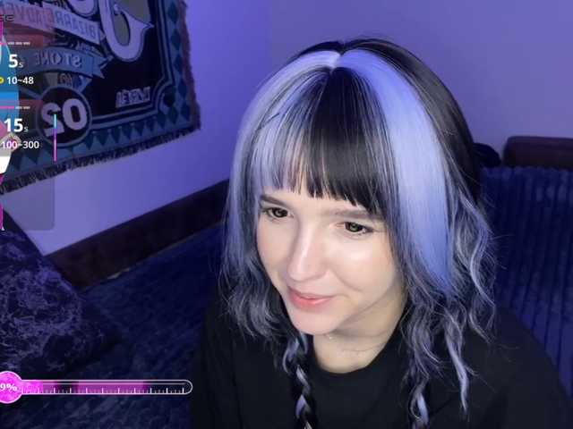 HeyNanno live cam on BongaCams