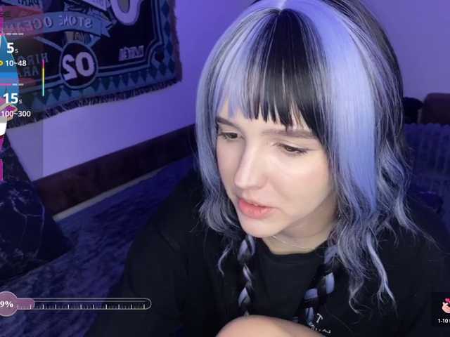 HeyNanno live cam on BongaCams