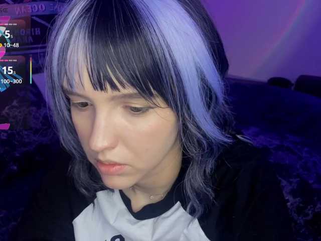 HeyNanno live cam on BongaCams