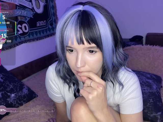 HeyNanno live cam on BongaCams