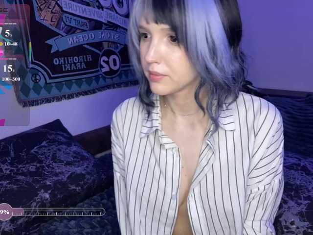 HeyNanno live cam on BongaCams