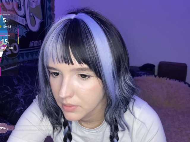 HeyNanno live cam on BongaCams