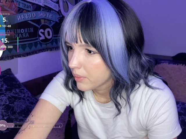 HeyNanno live cam on BongaCams