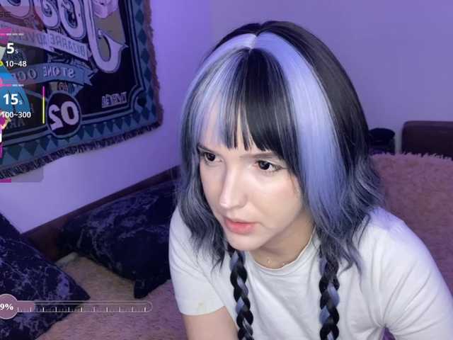 HeyNanno live cam on BongaCams