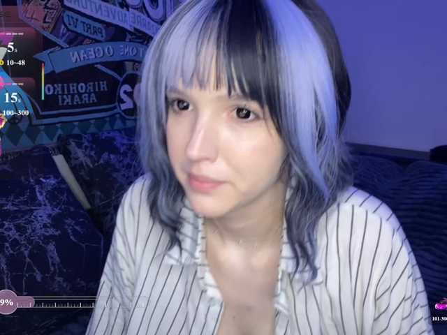 HeyNanno live cam on BongaCams