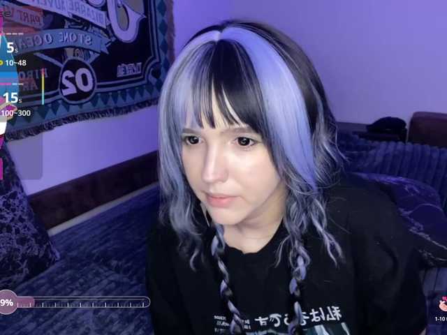 HeyNanno live cam on BongaCams