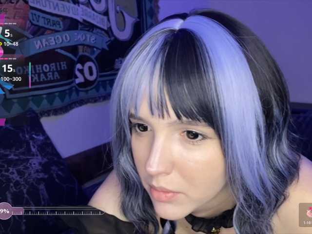 HeyNanno live cam on BongaCams