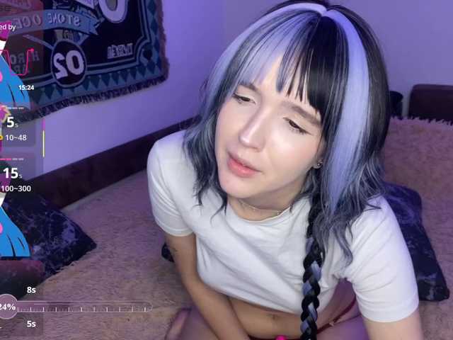 HeyNanno live cam on BongaCams