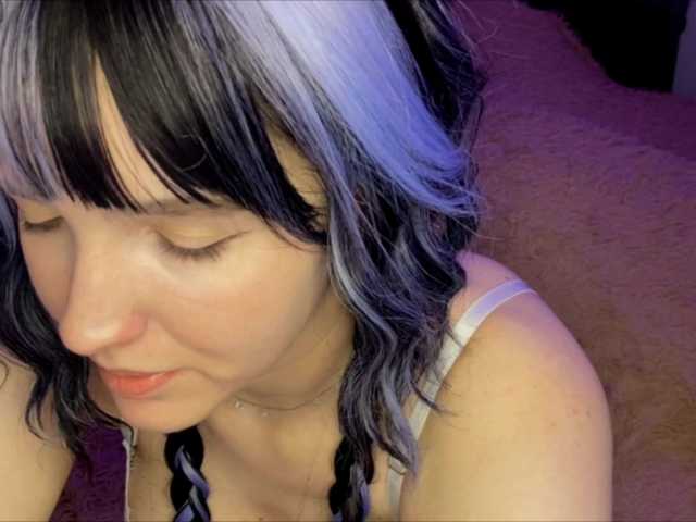 HeyNanno live cam on BongaCams