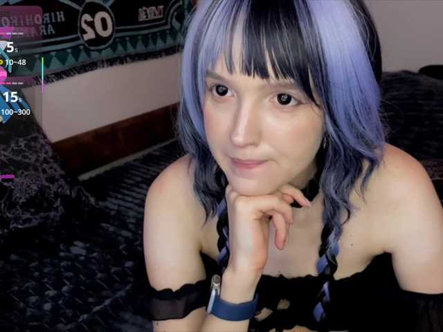 HeyNanno live cam on BongaCams