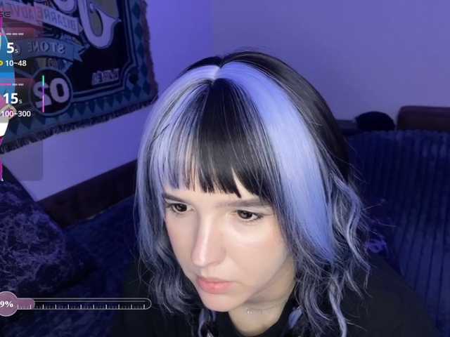 HeyNanno live cam on BongaCams