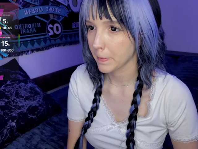 HeyNanno live cam on BongaCams