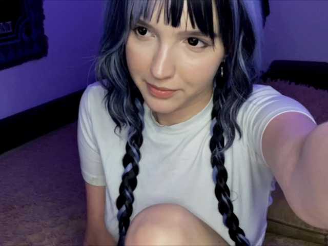HeyNanno live cam on BongaCams