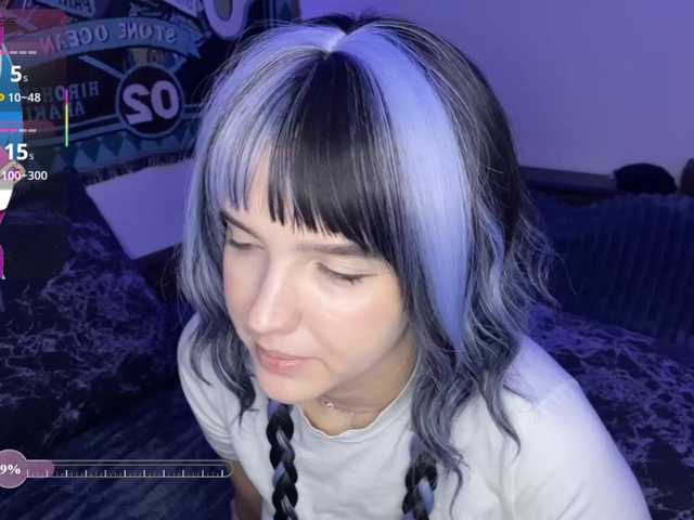 HeyNanno live cam on BongaCams