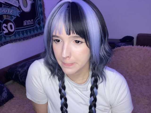 HeyNanno live cam on BongaCams