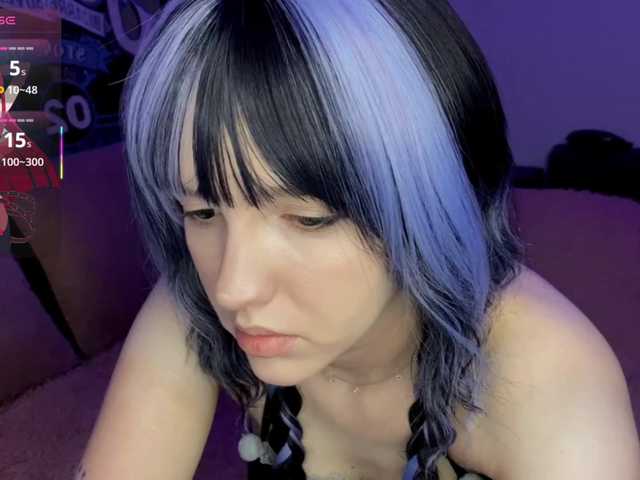 HeyNanno live cam on BongaCams