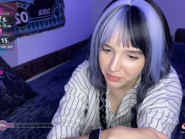 HeyNanno live cam on BongaCams