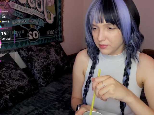 HeyNanno live cam on BongaCams