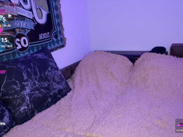 HeyNanno live cam on BongaCams