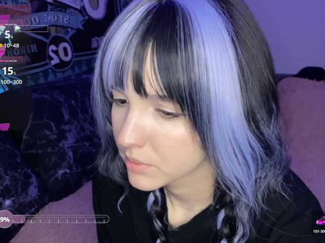 HeyNanno live cam on BongaCams