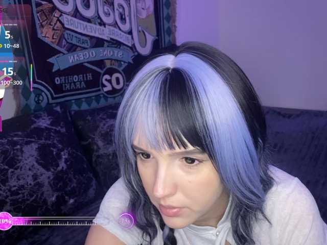 HeyNanno live webcam show
