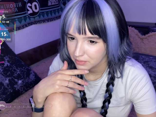 HeyNanno live cam on BongaCams