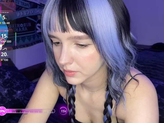 HeyNanno live cam on BongaCams
