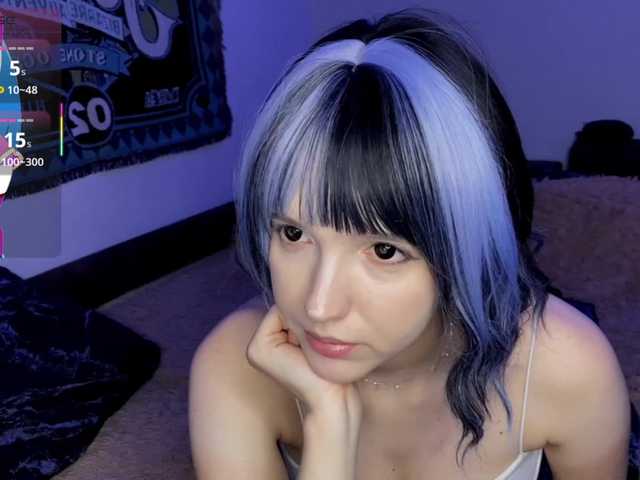 HeyNanno live cam on BongaCams