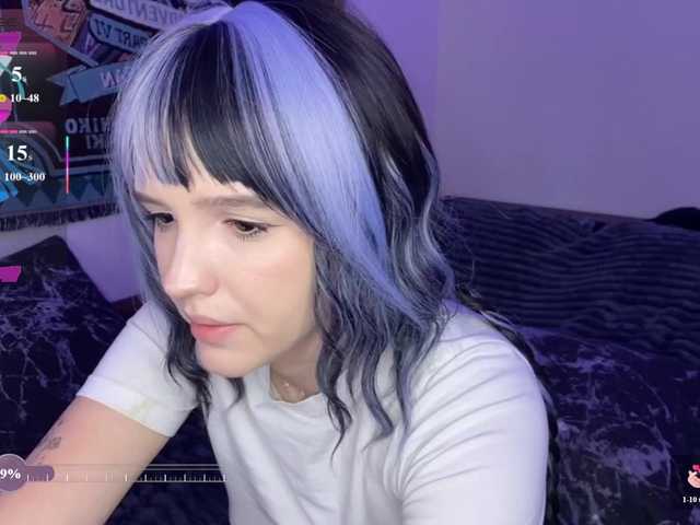 HeyNanno live cam on BongaCams