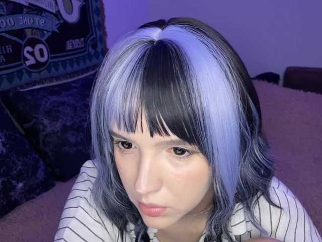 HeyNanno live cam on BongaCams