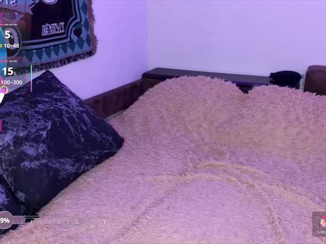 HeyNanno live cam on BongaCams