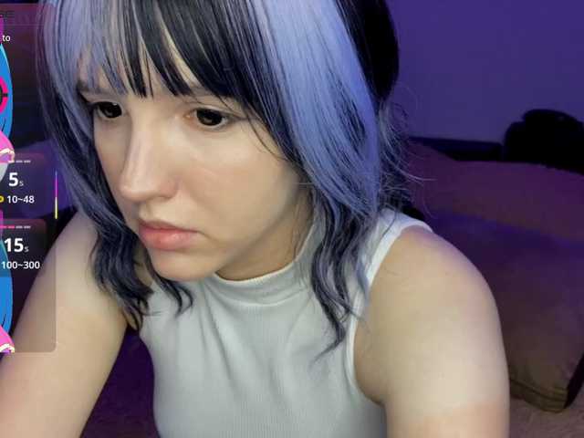 HeyNanno live cam on BongaCams