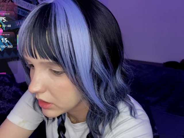 HeyNanno live cam on BongaCams