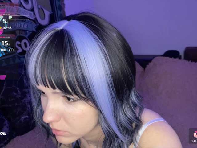 HeyNanno live cam on BongaCams