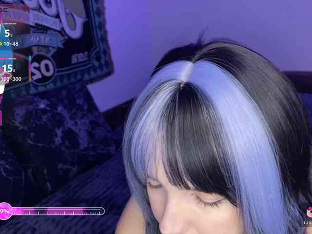 HeyNanna webcam