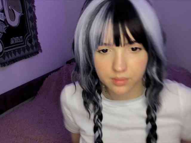 HeyNanna webcam