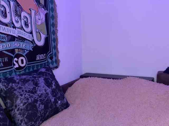 HeyNanna webcam