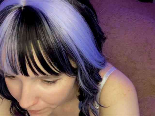 HeyNanna webcam