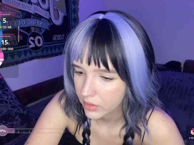 HeyNanna webcam