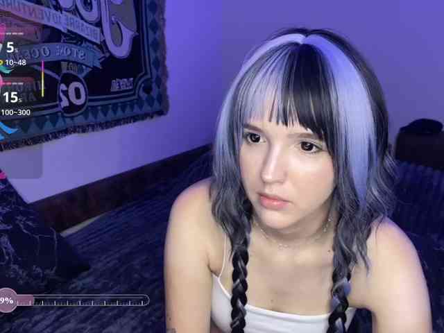HeyNanna webcam