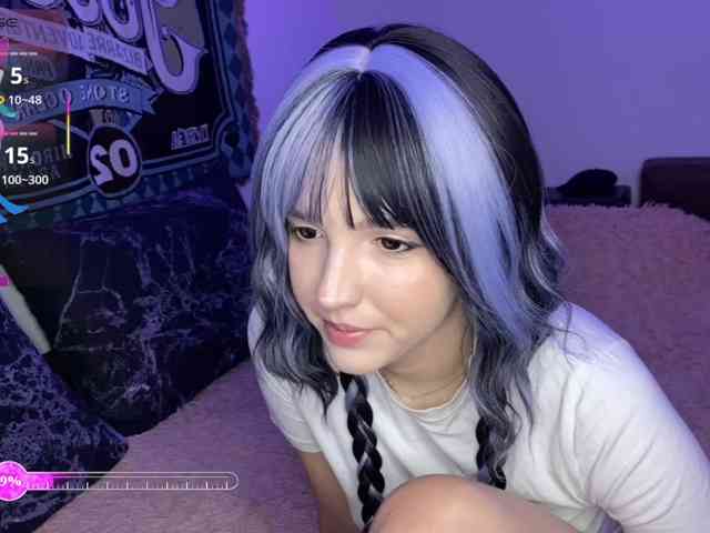 HeyNanno Live Webcam on BongaCams