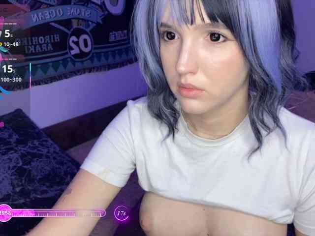 HeyNanno Live Webcam on BongaCams