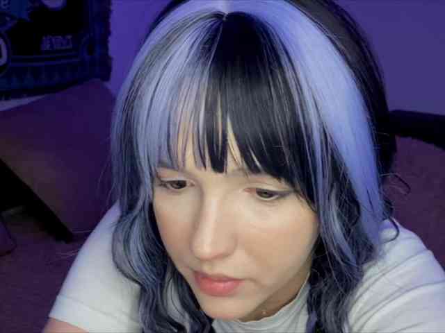 HeyNanna webcam