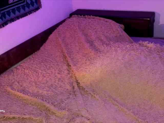 HeyNanna webcam
