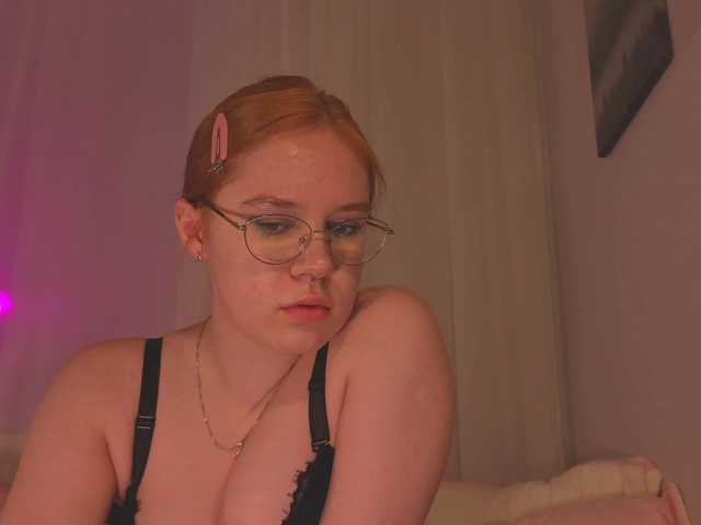 Female-Jesus live cam on BongaCams