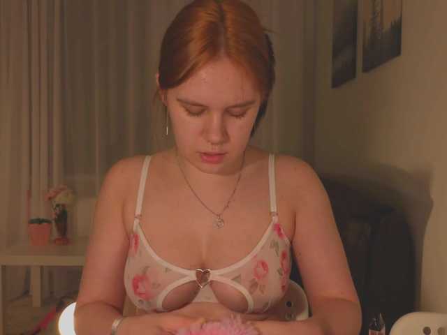 Female-Jesus live cam on BongaCams